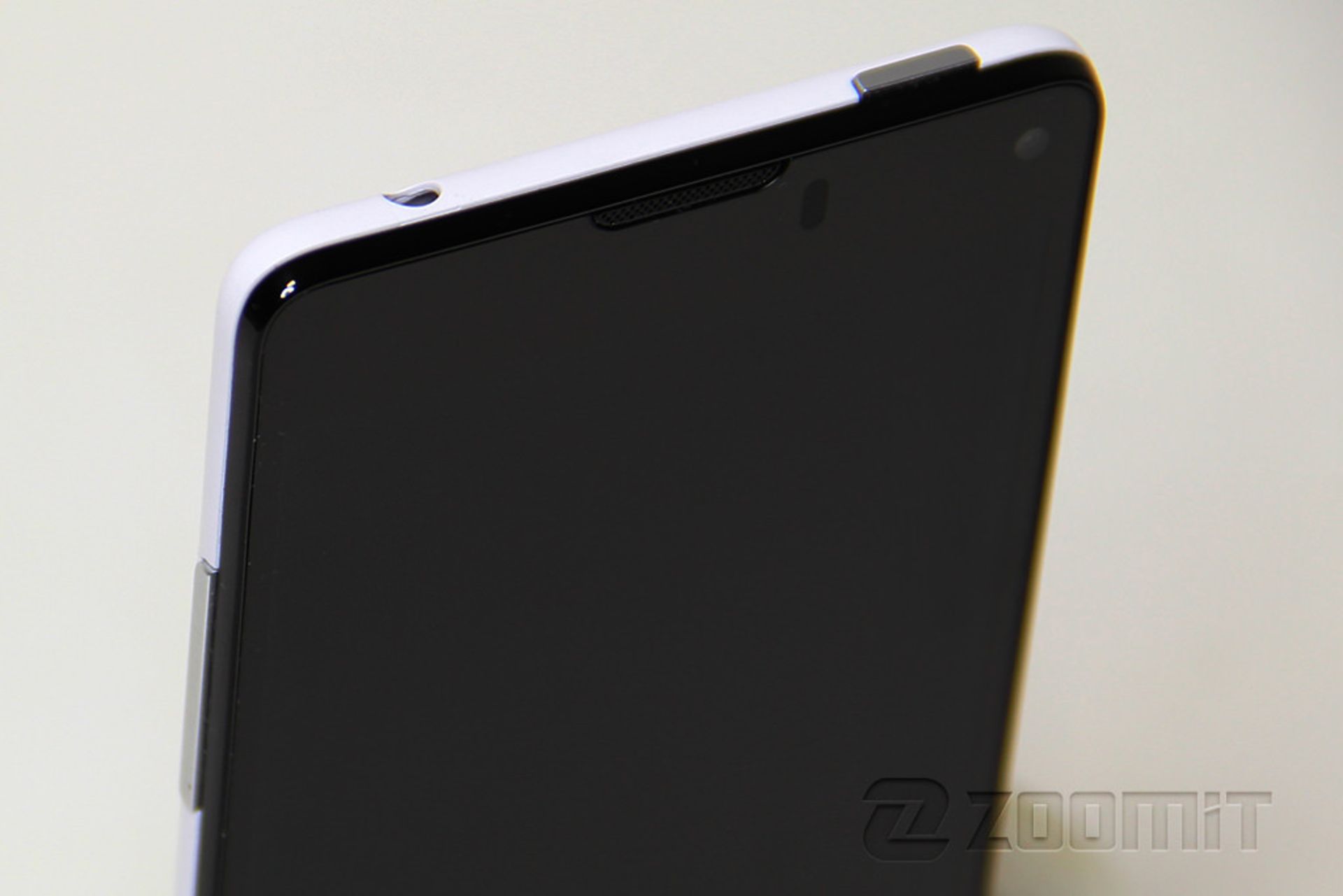 بررسی تلفن هوشمند ZTE Nubia Z5S mini